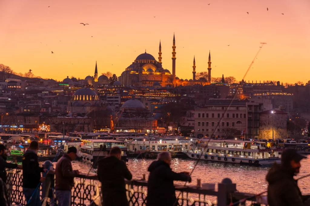 Coucher de soleil sur la vielle ville à Istanbul