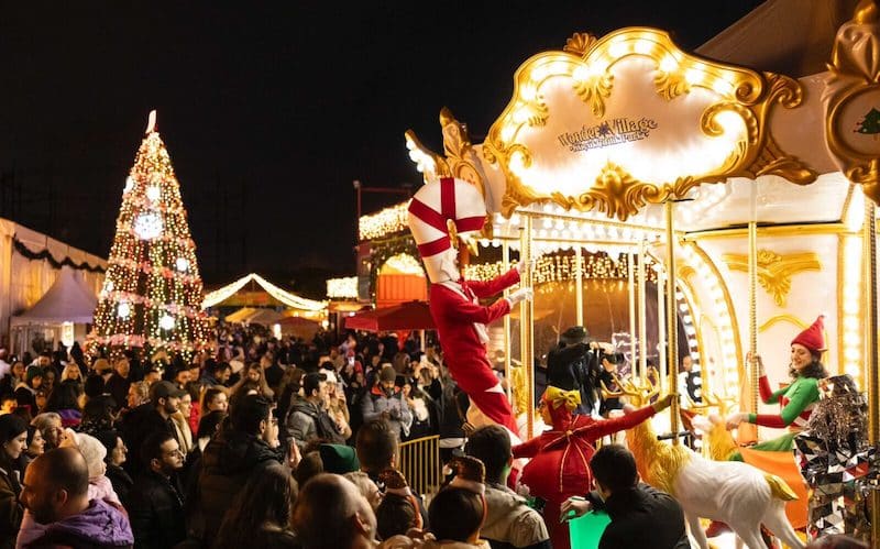 Marché de fin d’année au parc de Küçükçiflik, istanbul